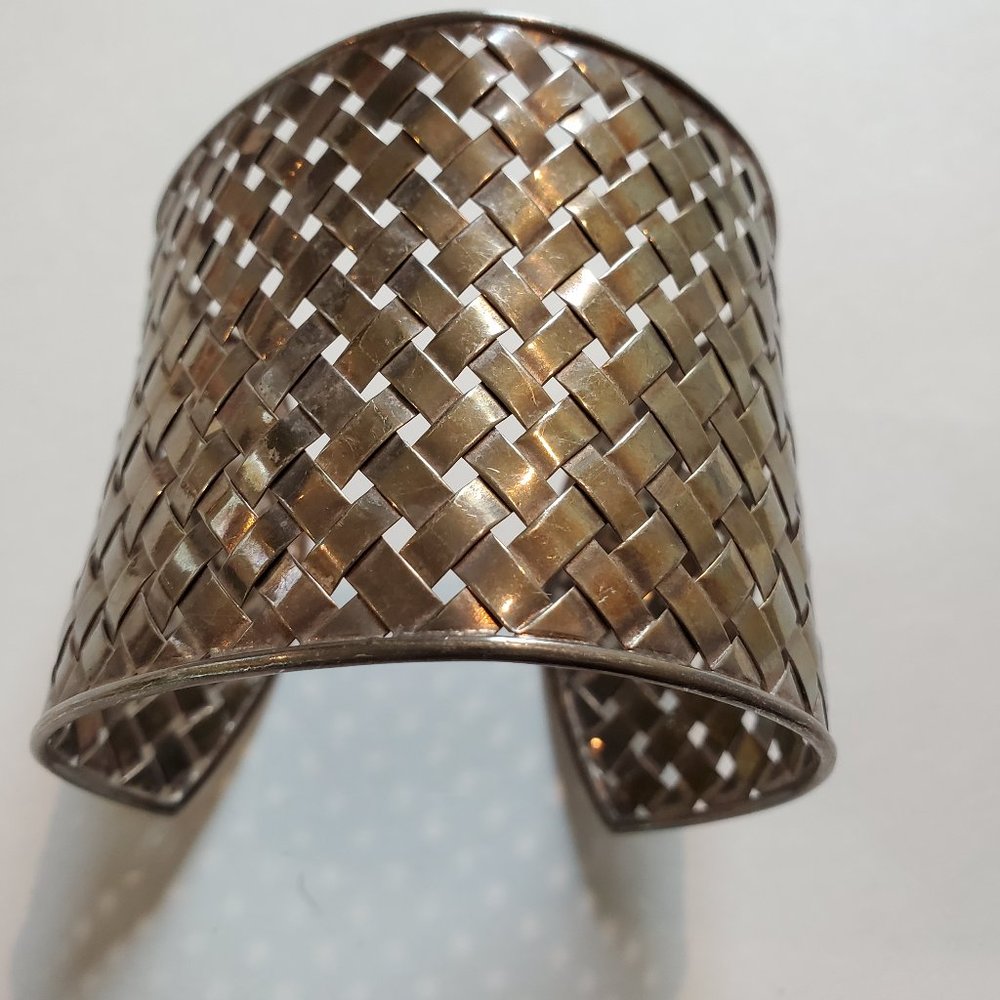 Bracelets - Picture 5 of 5